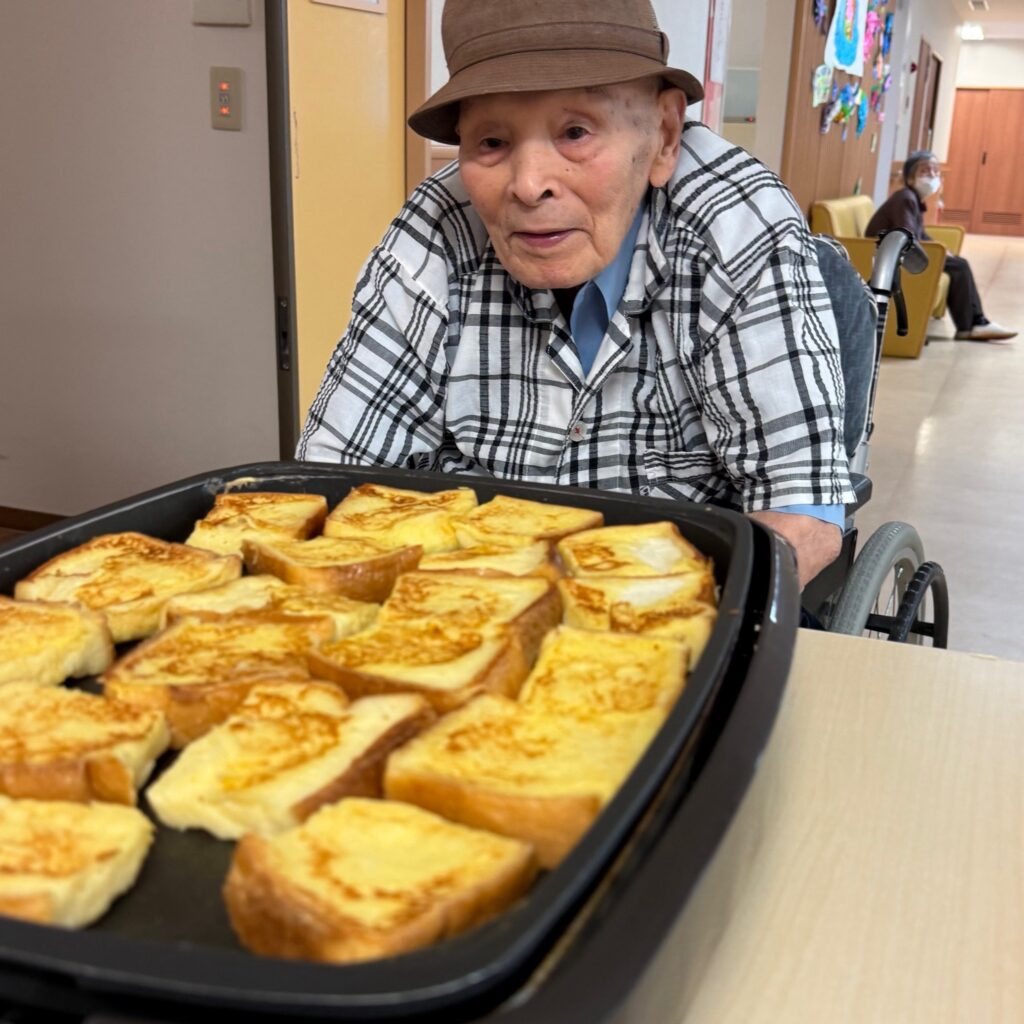 フレンチトースト　つつじフロア