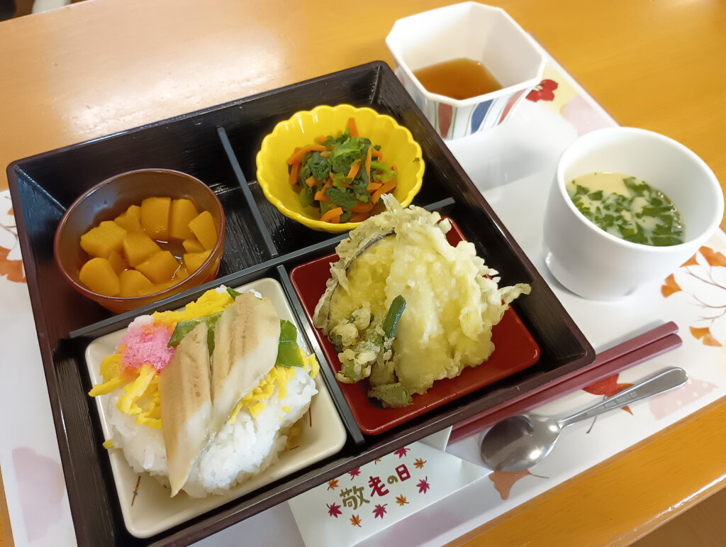 【大樹ランチ】敬老の日は「ちらし寿司」でお祝い㊗️