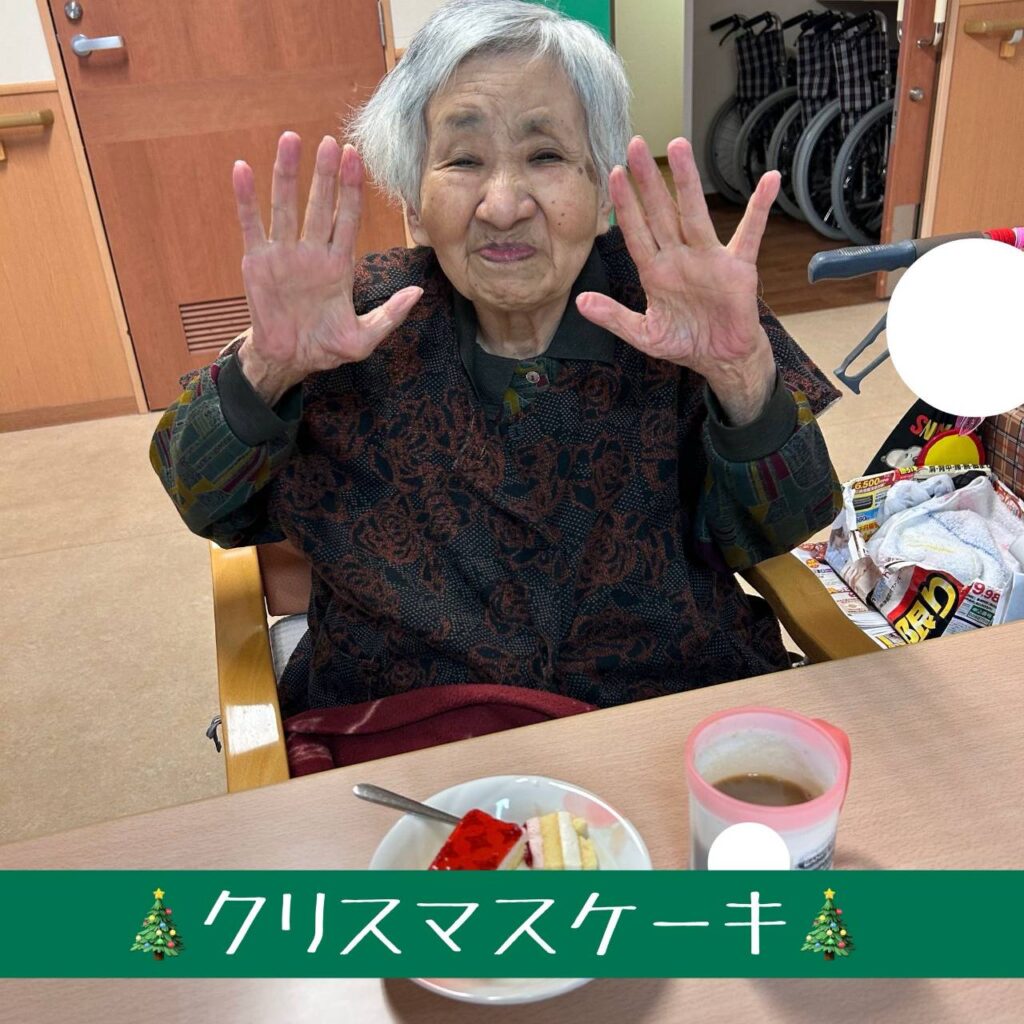 今月のお楽しみ！クリスマスケーキ🎄